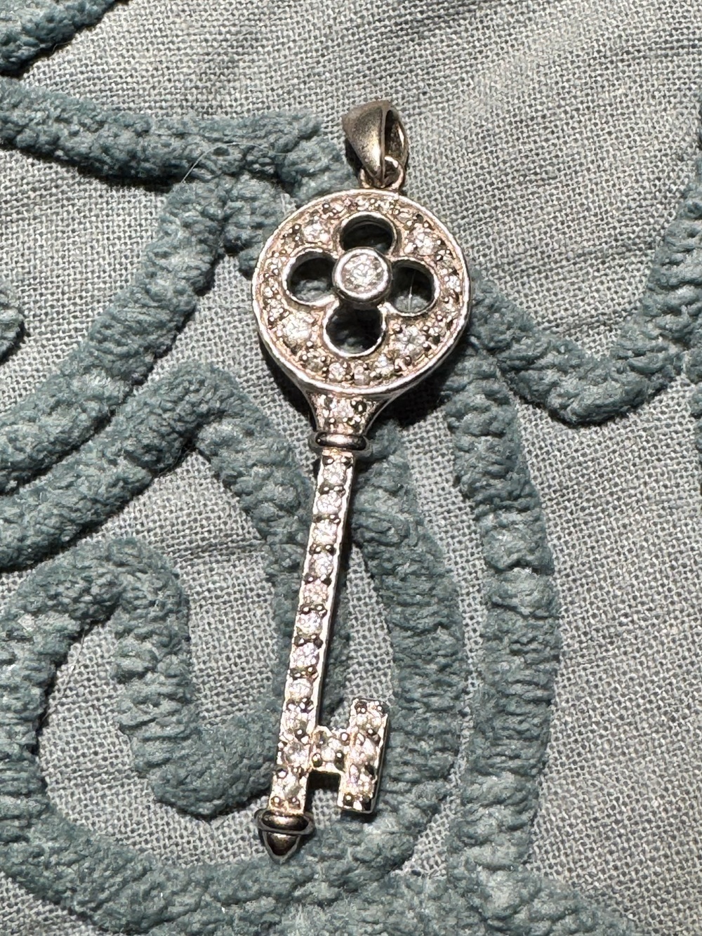 Vintage Y2K Sterling Silver .925 Key Pendant Necklace with CZ’s